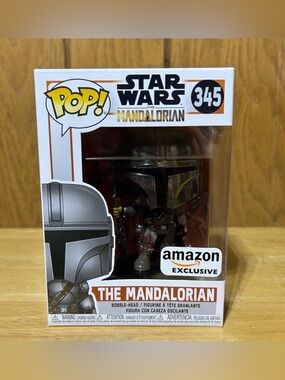 The Mandalorian Chrome Amazon Exclusive Star Wars Funko Pop! Bobblehead #345 NEW